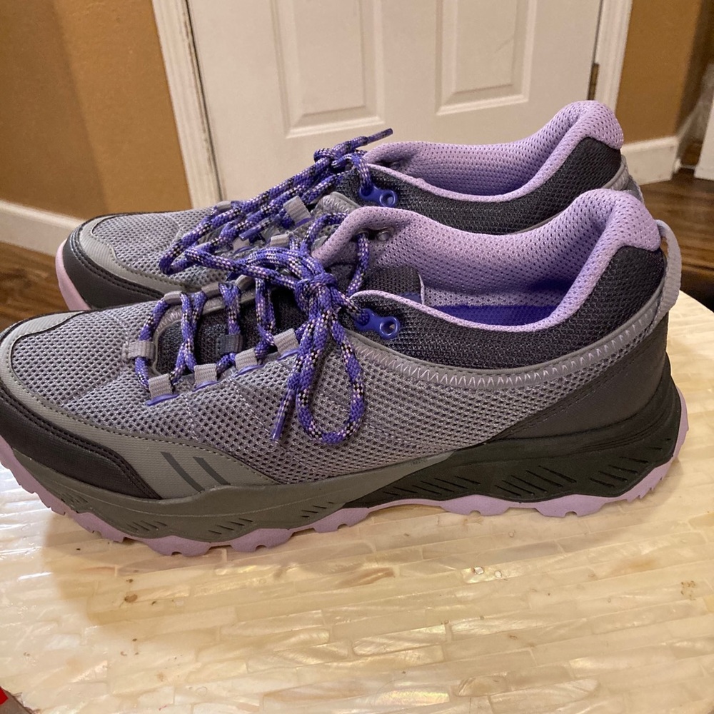 Vionic Sneakers